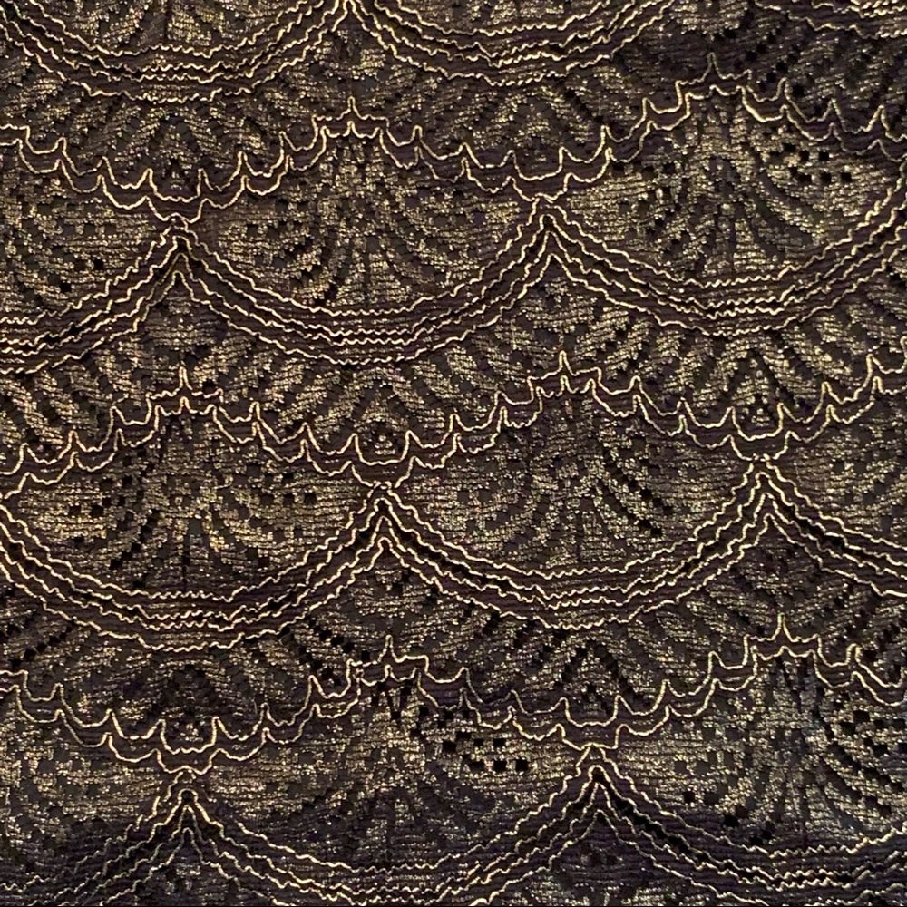 Miami Lace Overlay Metallic Dress - Picture 5 of 13